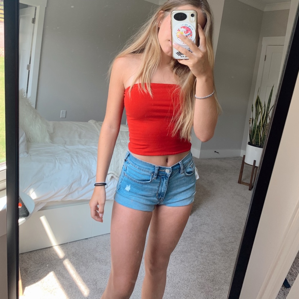 RED BRANDY MELVILLE TUBE TOP!!